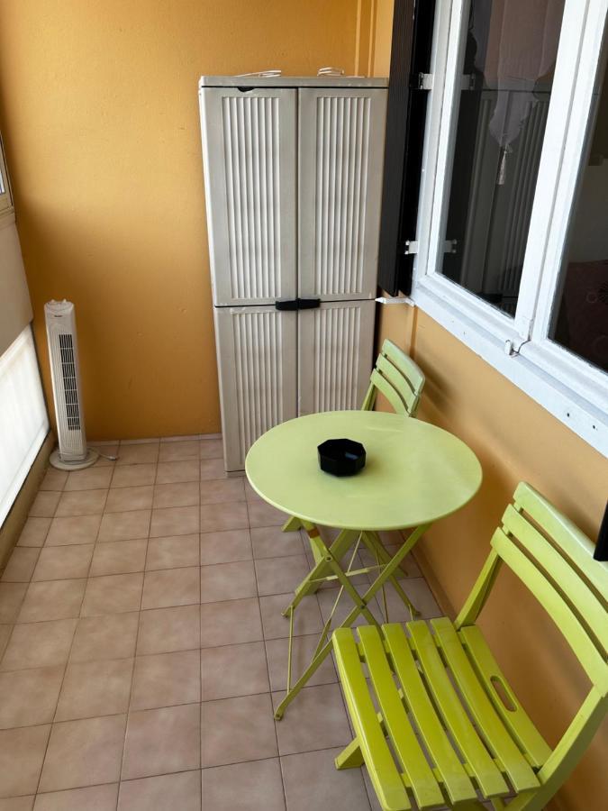 Studio Ideal Pour Cure Thermale Balaruc-les-Bains Ngoại thất bức ảnh